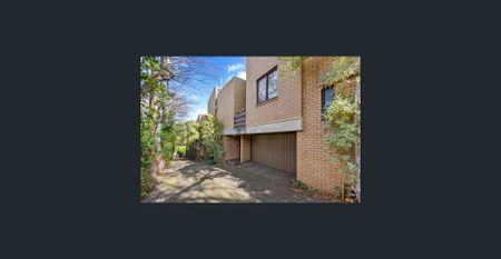 Designer Split Level Living - Photo 5