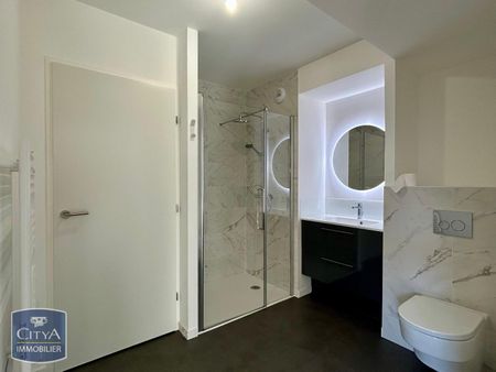 Location Appartement 2 pièces 38m² POITIERS 86000 - Photo 5