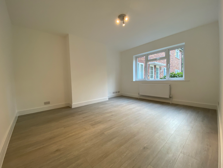 2 bedroom ground floor maisonette to rent - Photo 4