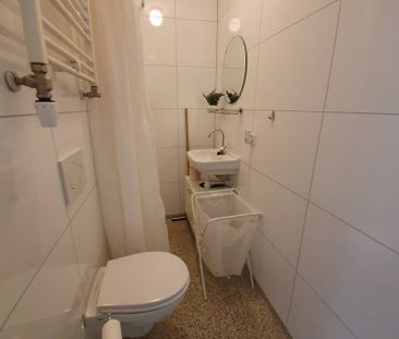 Overtoom - Photo 2