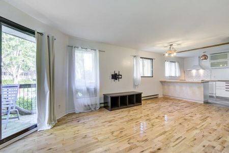 405 Boulevard Seigneurial Ouest, #208 - Photo 5