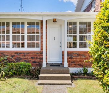 Little Gem in Epsom - Photo 6