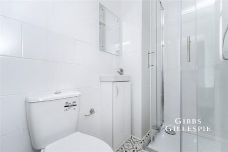 House share to rent - Photo 2