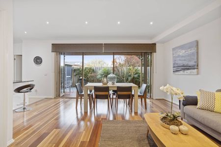 8 Scanlan Street, Bentleigh East - Photo 5