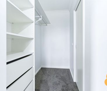Spacious Living in Mickleham - Photo 6