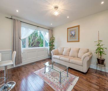 For Lease - 350 Taylor Mills Drive Unit# Main Floor, Richmond Hill,... - Photo 1