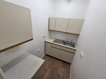 1 bedroom apartment to rent - Photo 4