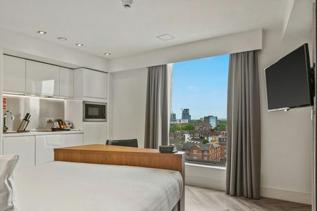 West Ham Lane - Photo 4