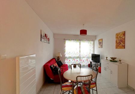 Location Appartement 2 pièces 35m² - Photo 2