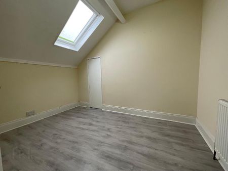 31 Woodvale Road, Belfast, BT13 3BN - Photo 5