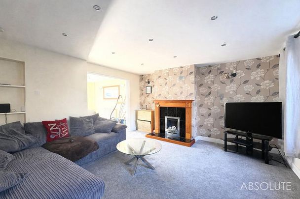 3 bedroom property to rent - Photo 1