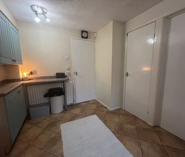 4 Bed Link Detached - Photo 1