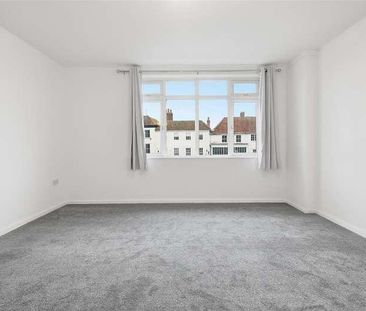 High Street, Epping, CM16 - Photo 4