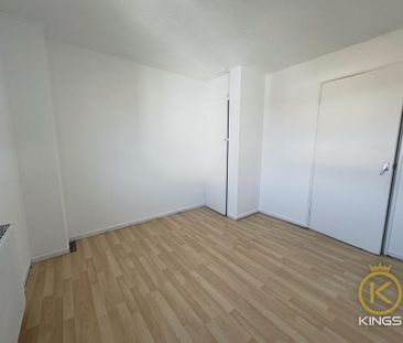 3 bedroom maisonette to rent - Photo 3