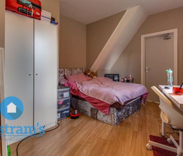 1 bed Studio for Rent - Photo 2