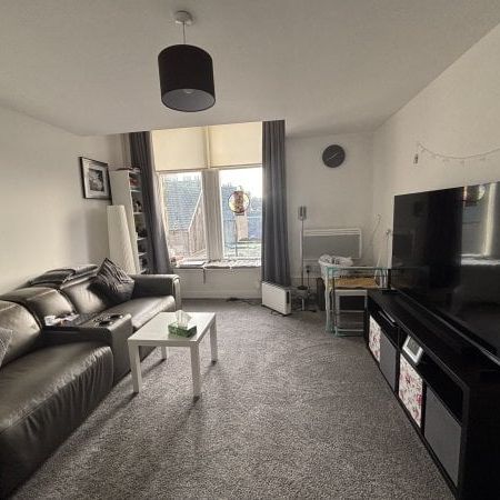 Hume Street, Montrose - Photo 1