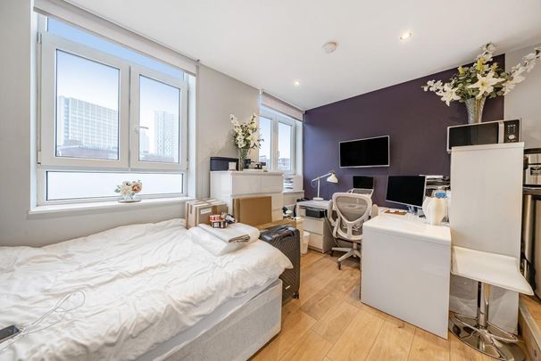 Mercia Grove, London SE13 - Photo 1