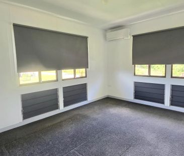 Renovated Family Home....Stroll to the Beach & Parks! - Photo 3