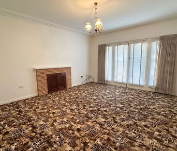 NORTH GRIFFITH LOCATION - Photo 1