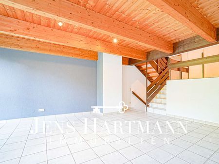 Familienidylle in Mülheim Heißen: Split-Level-Reihenhaus mit Einliegerwohnung und sonnigem Garten - Photo 3