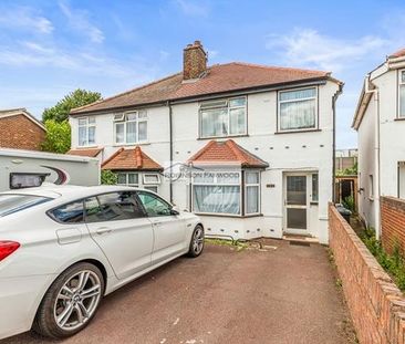 3 bedroom semi-detached house to rent - Photo 6