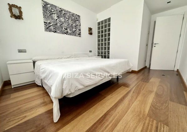 For Rent: Stunning Apartment with 2 bedrooms in Los Molinos, Ibiza