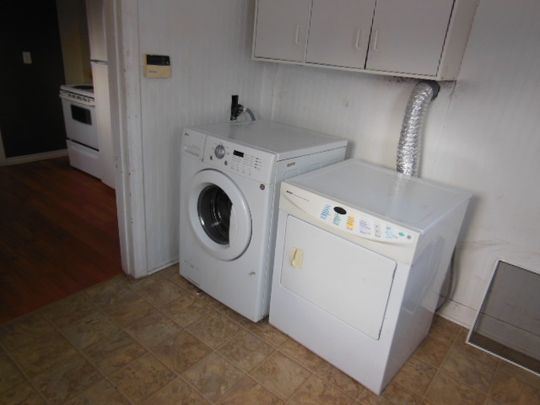 979 ARGYLE 2 BEDROOMS - Photo 1