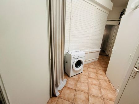 Location Appartement 2 pièces 61m² - Photo 4