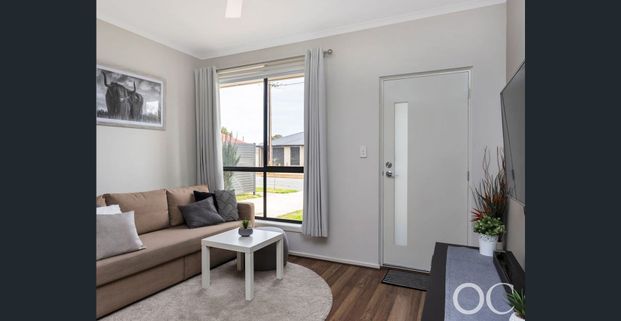 Open the Door to Effortless Modern Living - Photo 1