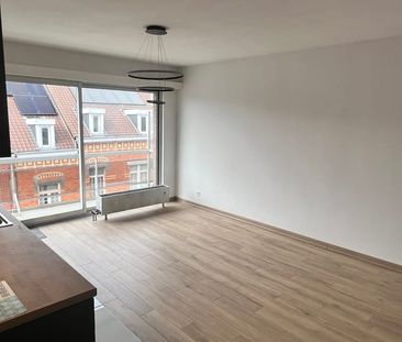 Appartement te huur - Photo 1