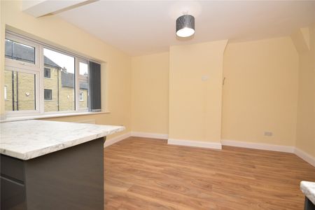 104a, Town Street, Armley, Leeds, West Yorkshire, LS12 3HN - Photo 4