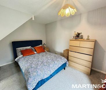 1 bedroom mews to rent - Photo 3