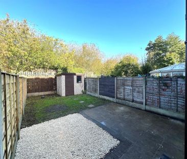 2 Bedroom End Terrace To Let - Photo 5