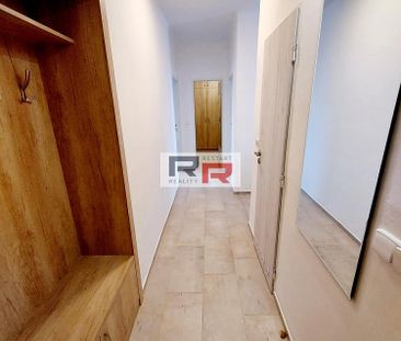 Pronájem bytu 2+1 55 m² - Photo 1
