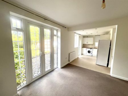 2 bedroom house to rent - Photo 3