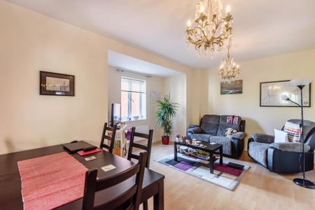 2 bedroom flat to rent - Photo 4