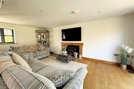 Wimborne, BH21 - Photo 3