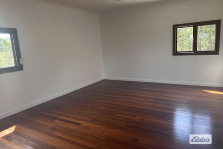 3 Bedroom slice of paradise! - Photo 3