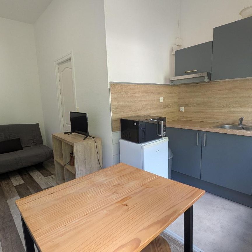 Location Appartement 1 pièce 18m² CAMBRAI 59400 - Photo 1