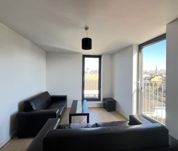 2 bedroom apartment to rent - Photo 2