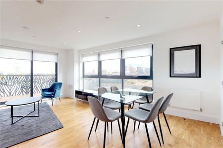 139 Leven Road, Poplar, London, E14 - Photo 2