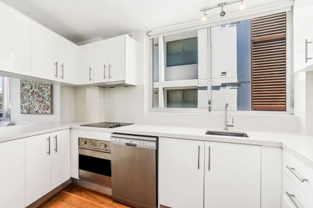4/7a Penkivil Street, Bondi NSW 2026 - Apartment For Rent | Domain - Photo 3