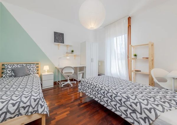 Via Urbino, Padova, Veneto 35142