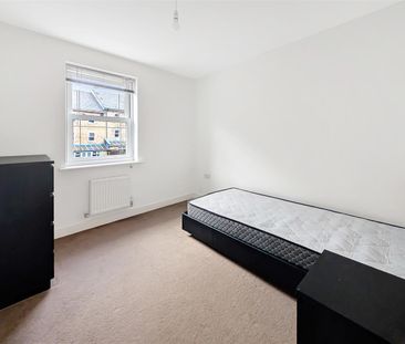 6 Engineers Square, Colchester, CO4 5YP - Photo 3