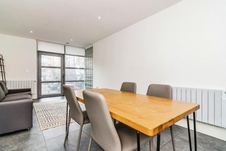 3 bedroom apartment to rent - Photo 3