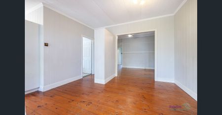 Break Lease - Cute Queenslander cottage in Beautiful Paddington - Available 6/11/26 - Photo 4