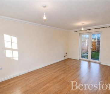 3 bedroom detached house to rent - Photo 2