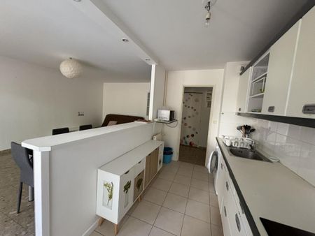 Appartement T3 à louer - 63 m² - Photo 2