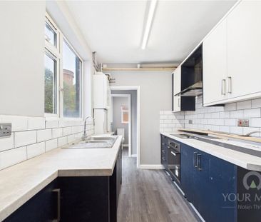 3 bedroom terraced house to rent - Photo 3