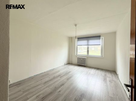 Pronájem bytu 3+1 v osobním vlastnictví 75 m², Cebiv - Fotografie 3